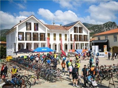 LA PELUSO cicloturista